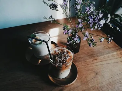 How Many Drink Coasters Are There In A Set? How Many Drink Coasters Are There In A Set?