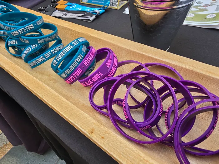 ImprintNow.co.uk - Embossed Printed