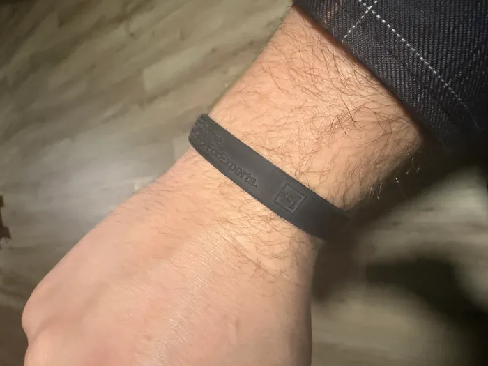 ImprintNow.co.uk - Embossed