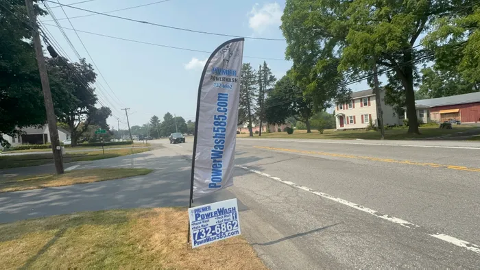 ImprintNow.co.uk - Feather Flag