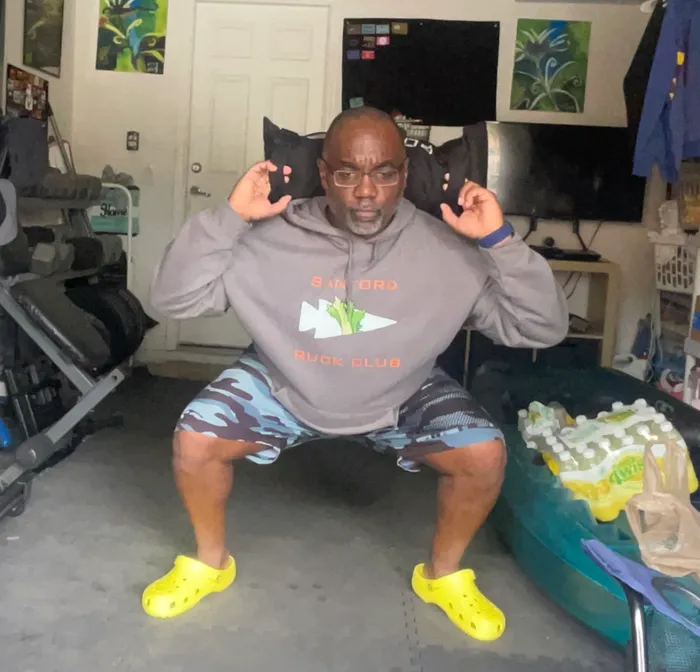 ImprintNow.co.uk - Gildan Adult Heavy Blend 8 oz., 50/50 Hooded Sweatshirt