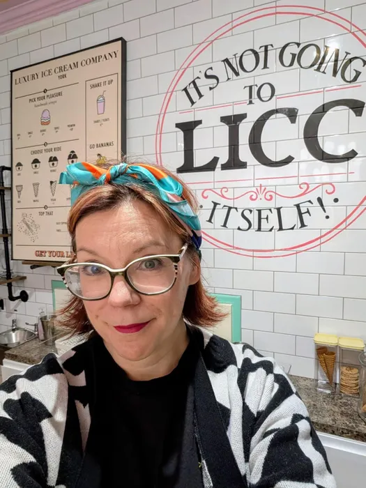 ImprintNow.co.uk - Square Scarf