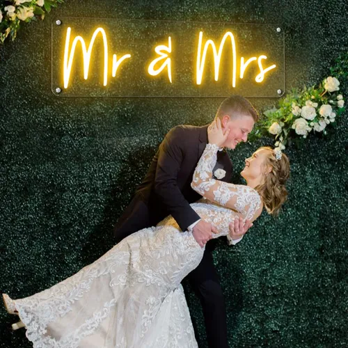 Mr & Mrs Neon Sign - Imprint Now - UK