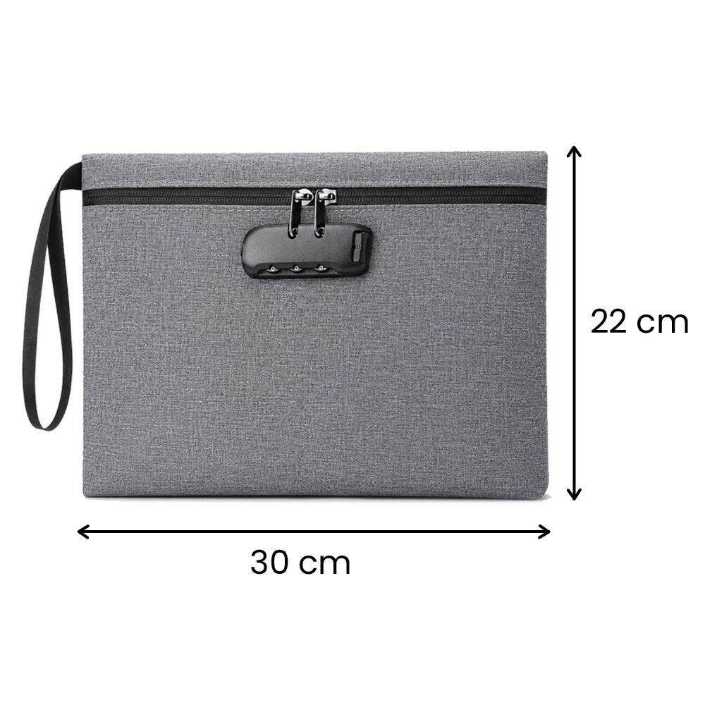 30 cm x 22 cm x 6 cm