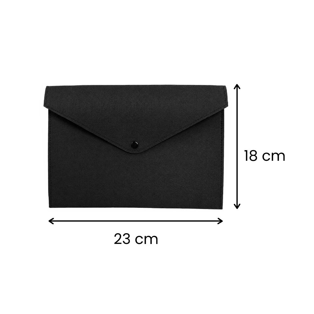 23 cm x 18 cm
